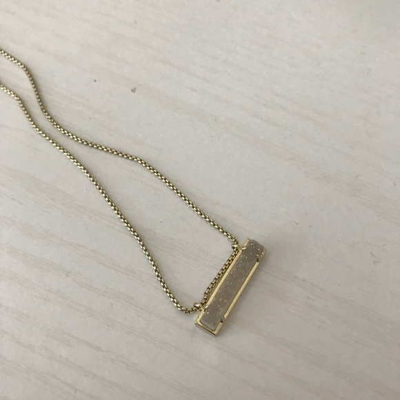 Kendra Scott necklace - Picture 3 of 3